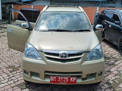 lelang Toyota Avanza mulai Rp 22 jutaan lelang Toyota Avanza mulai Rp 22 jutaan