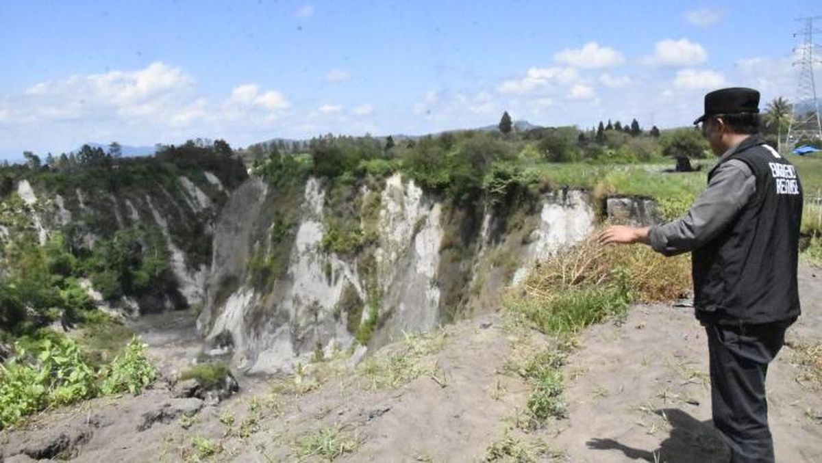 Heboh 1 Lubang Raksasa di Aceh Makin Lebar 4 Heboh 1 Lubang Raksasa di Aceh Makin Lebar