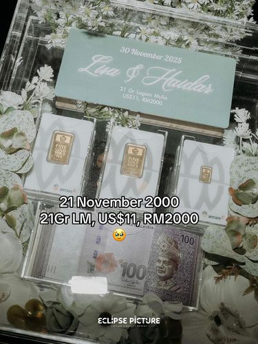 Mahar unik viral di TikTok, berupa Logam Mulia 21 gram, 11 USD, dan 2000 Ringgit mencuri perhatian warganet. Mahar yang sesuai dengan tanggal lahir pengantin wanita ini tuai banjir pujian dari warganet.