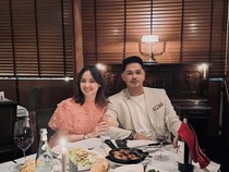 Mesra! Joanna Alexandra Makan Steak dan Es Krim bersama Tunangannya