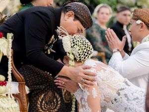 Perasaan Patricia Schuldtz Saat Sungkeman dengan Tommy Soeharto-Tata Cahyani