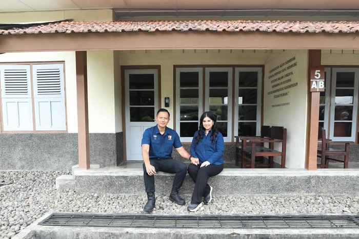 Pesona Annisa Pohan saat Makan Bakso hingga Mie Ayam Bareng AHY
