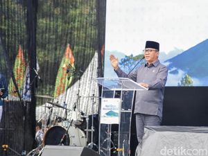 Alasan Mendes Minta Setop Izin Baru Alfamart-Indomaret di Desa