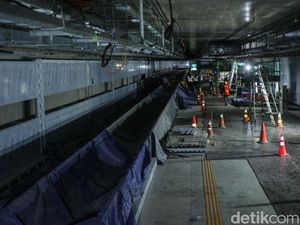 MRT Pesan 336 Pintu Tepi Peron ke China buat Lintas Thamrin-Kota