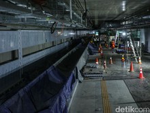 MRT Pesan 336 Pintu Tepi Peron ke China buat Lintas Thamrin-Kota