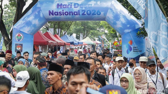 Suasana puncak peringatan Hari Desa Nasional 2026 di Kabupaten Boyolali, Jawa Tengah, Kamis (15/1/2026), yang dipadati masyarakat dari berbagai daerah.