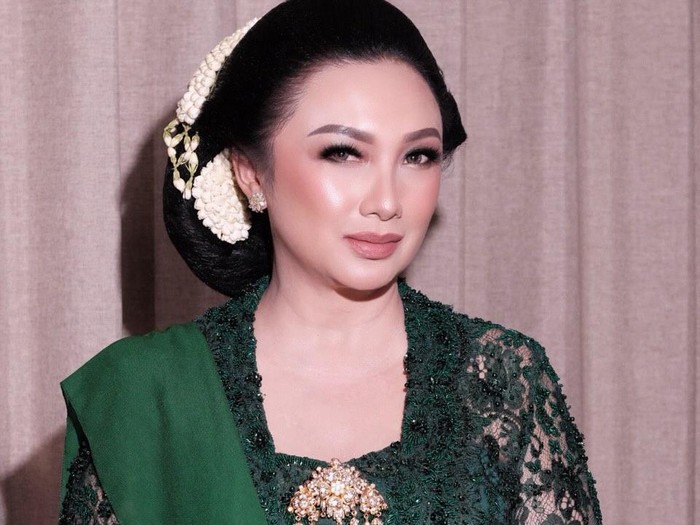 tata cahyani
