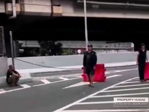 Ramai Exit Tol Rawa Buaya: Soal Pak Ogah dan Penjelasan Pemprov Jakarta