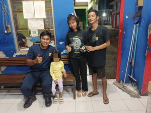 Jari Bocah Bengkak Kejepit Casing HP, Ayah Minta Tolong Damkar Semarang
