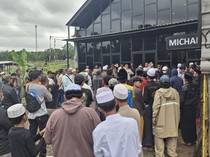 Didemo Warga, Kafe Jual Minuman Alkohol di Bogor Ditutup Satpol PP