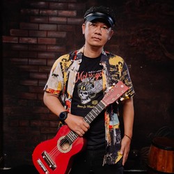 Kongkalikong Suara Keresahan Yak Widhi Lewat Lirik