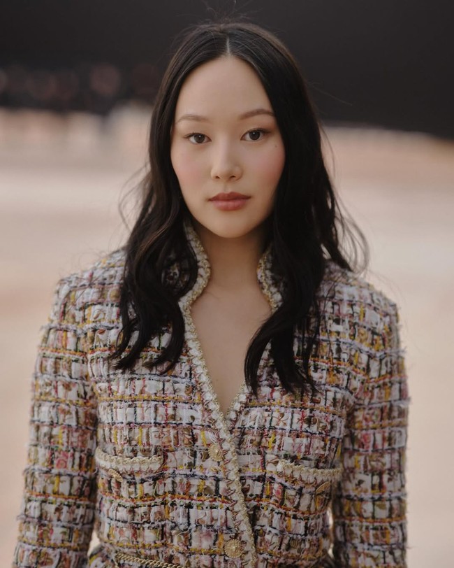 Meski Bridgerton menjadi peran terbesarnya sejauh ini, perjalanan Yerin menuju puncak bukanlah dongeng instan. Ia menempuh pendidikan akting secara formal di Australia, termasuk di National Institute of Dramatic Art (NIDA). Foto: Dok. Instagram Yerin Ha