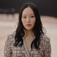 Meski Bridgerton menjadi peran terbesarnya sejauh ini, perjalanan Yerin menuju puncak bukanlah dongeng instan. Ia menempuh pendidikan akting secara formal di Australia, termasuk di National Institute of Dramatic Art (NIDA). Foto: Dok. Instagram Yerin Ha