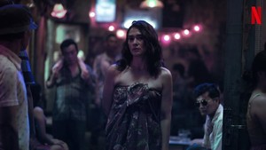 Salah satu scene Sha Ine Febriyanti. Sedikit sneak peek dari project Film berjudul ‘Secrets’, film terbaru yang diumumkan di #NextOnNetflix2026, tulis Abimana dilihat pada Jumat (16/1/2026). Foto: Instagram @abimana_arya (Netflix)