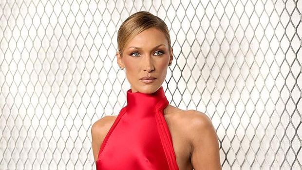 Bella Hadid menghadiri pemutaran perdana serial FX 
