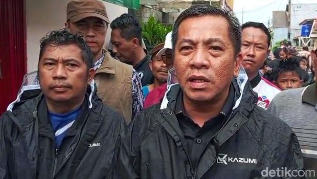 Bupati Karawang Aep Syaepuloh Bupati Karawang Aep Syaepuloh