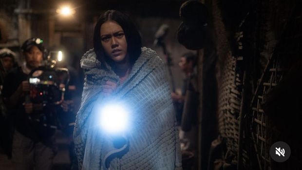 Cindy Nirmala dalam film Sengkolo Petaka Satu Suro.