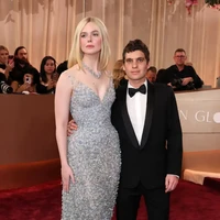 Perbedaan Tinggi Badan Elle Fanning dan Kekasih di Golden Globes Jadi Sorotan