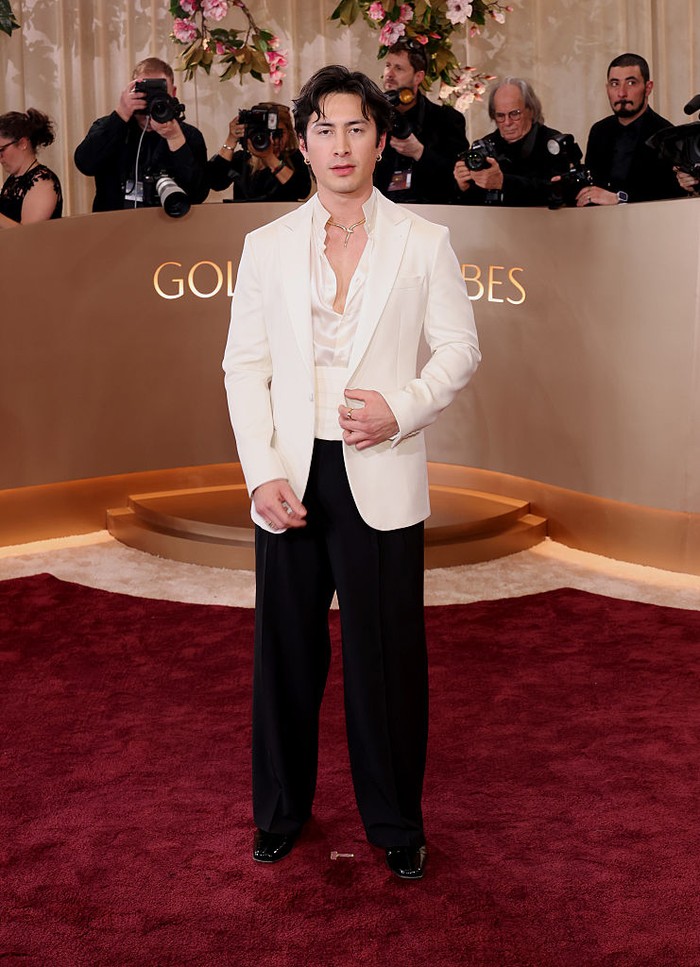 BEVERLY HILLS, CALIFORNIA - JANUARY 11: (FOR EDITORIAL USE ONLY) Hudson Williams attends the 83rd Annual Golden Globe Awards at The Beverly Hilton on January 11, 2026 in Beverly Hills, California. (Photo by Monica Schipper/Getty Images)