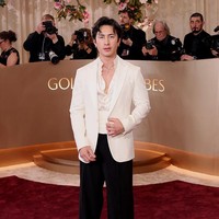 Namanya Naik Daun, Bintang Heated Rivalry Bakal Jalan di Milan Fashion Week