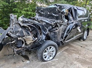 Karo Humas Protokol Kemen UMKM Meninggal Kecelakaan di Tol Tegal