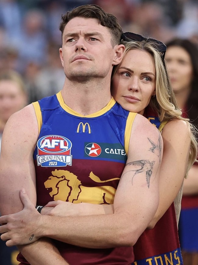 Citra Keluarga Harmonis Atlet Football Runtuh, Selingkuh dengan Teman Istri