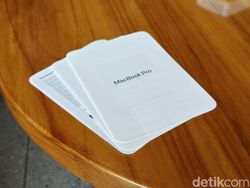 Unboxing MacBook Pro M5 2025: Performa AI Makin Gahar