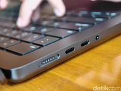 Unboxing MacBook Pro M5 2025: Performa AI Makin Gahar