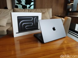 Unboxing MacBook Pro M5 2025: Performa AI Makin Gahar