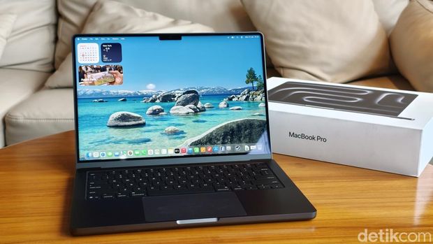 MacBook Pro M5 2025 MacBook Pro M5 2025