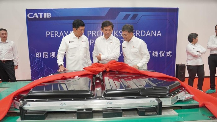 Instalasi Pabrik Baterai Rampung, Indonesia Kian Dekat Industri EV