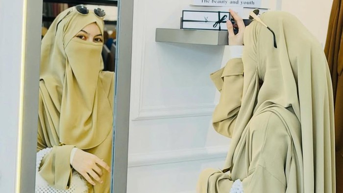 Sosok Wardatina Mawa yang Lepas Mimpi Jadi Polwan Gegara Nikah