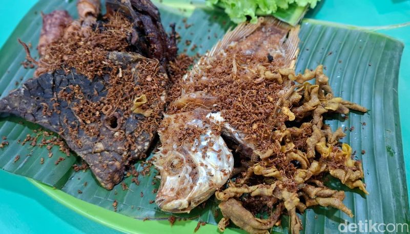 Sambal Bebas Ambil, Lalapan di WGP Ini Jadi Langganan Hotman Paris