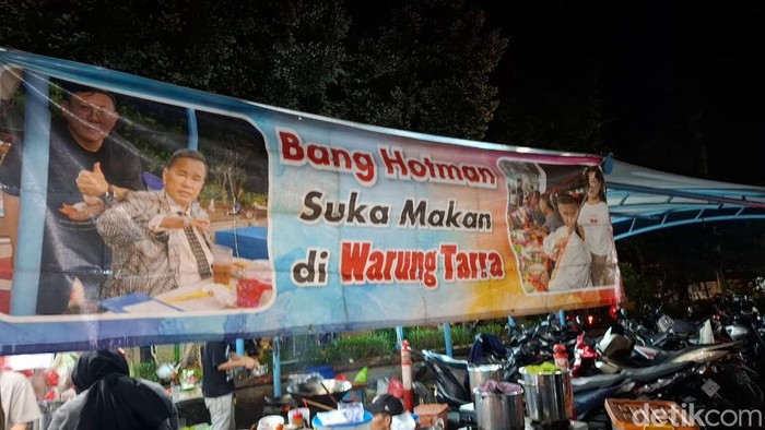 Sambal Bebas Ambil, Lalapan di WGP Ini Jadi Langganan Hotman Paris