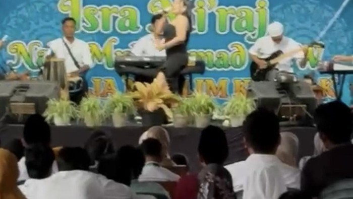 Heboh Biduan Joget di Panggung Isra Miraj Banyuwangi, Panitia Beri Klarifikasi
