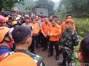 400 Personel Tim SAR Dikerahkan Cari Pesawat ATR 42-500 Diduga Jatuh di Maros