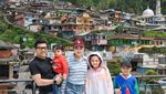 Hangat dan Kompak! Potret Liburan Keluarga Anang-Ashanty di Jogja-Magelang
