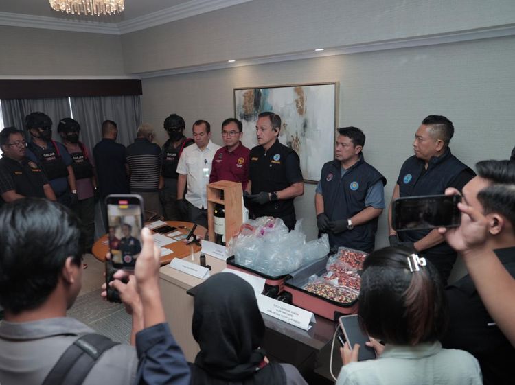Potret BNN Bongkar Pabrik Vape Narkoba Jaringan Internasional di Jaksel