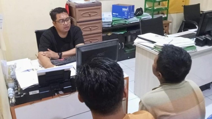 Dua residivis bandar sabu diperiksa di Polres Situbondo