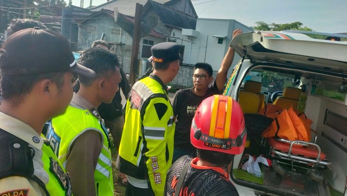 2 Pelajar Tertabrak Kereta Api di Kroya Cilacap, 1 Tewas
