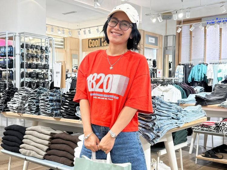 Ladang Cuan Baru Farida Nurhan Usai Pamit dari YouTube