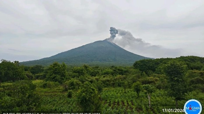 Status Gunung Ile Lewotolok NTT Naik Jadi Level Siaga