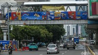 Pemerintah Provinsi DKI Jakarta menargetkan JPO Sarinah dapat rampung pada akhir Februari mendatang.
