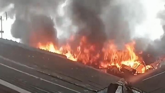 Kebakaran di Puncak Cianjur