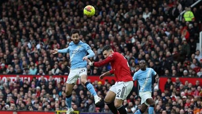 Kalahkan Man City, MU Masuk 4 Besar