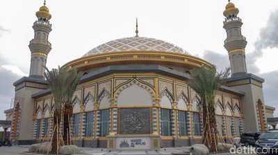 Masjid Al-Ikhlas Resmi Dibuka, Ikon Ibadah Baru di PIK 2