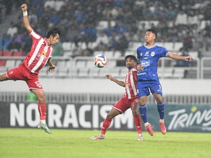 Laga PSIS Semarang menjamu Deltras FC di Stadion Jatidiri Semarang, Sabtu (17/1/2026).