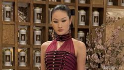 Foto: Persembahan Sebastian Gunawan Signature untuk Koleksi Imlek 2026