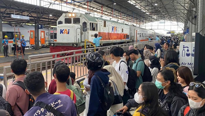 Jalur Hulu Pekalongan-Sragi Bisa Dilewati, Kecepatan Kereta Terbatas