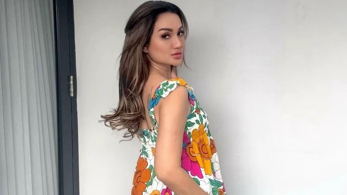 tengku dewi